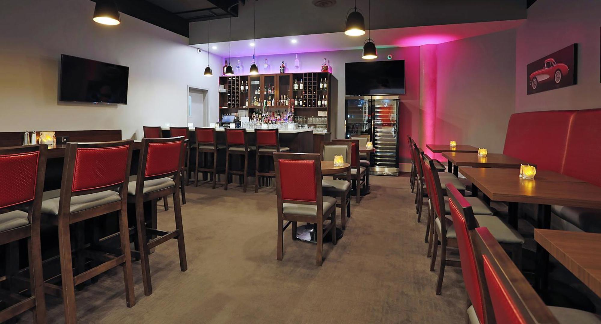 Courtyard By Marriott Montreal West Island/Baie D'Urfe Hotel Buitenkant foto