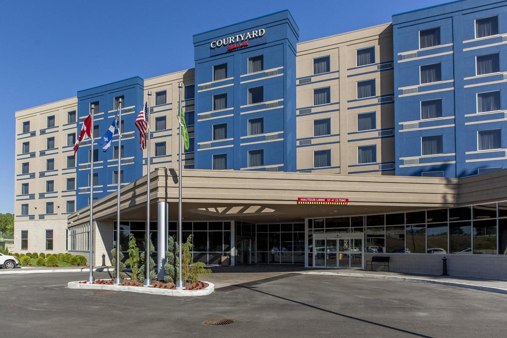 Courtyard By Marriott Montreal West Island/Baie D'Urfe Hotel Buitenkant foto