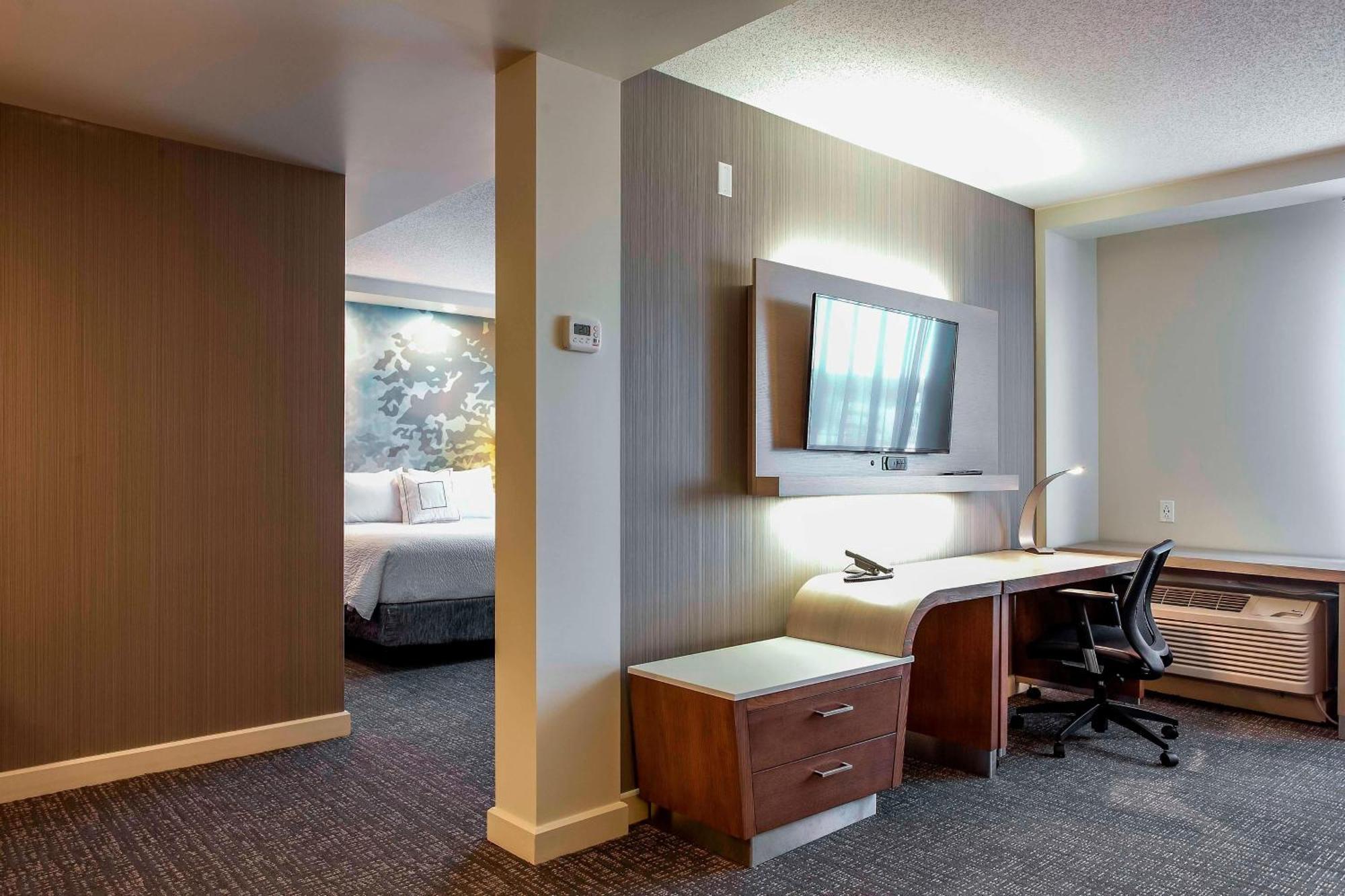 Courtyard By Marriott Montreal West Island/Baie D'Urfe Hotel Buitenkant foto