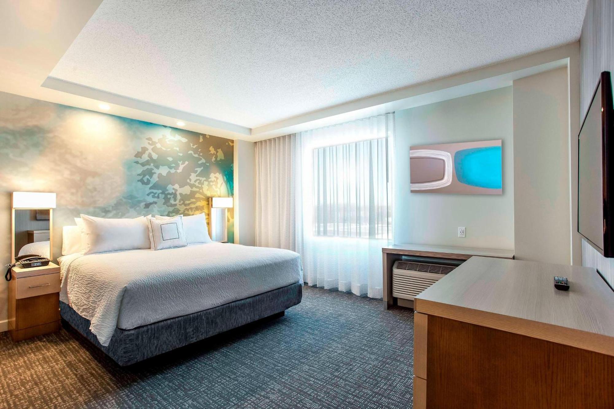 Courtyard By Marriott Montreal West Island/Baie D'Urfe Hotel Buitenkant foto