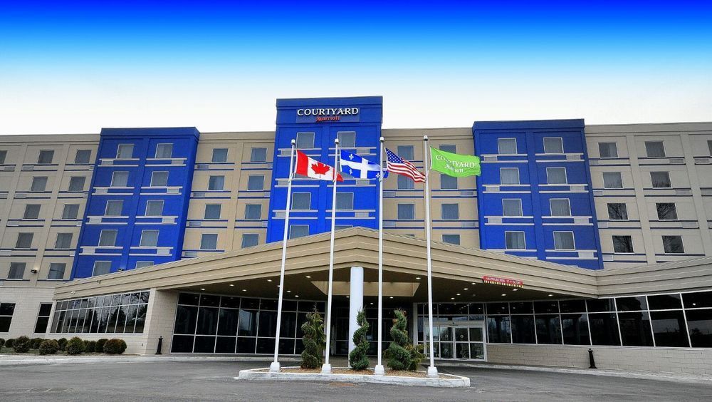 Courtyard By Marriott Montreal West Island/Baie D'Urfe Hotel Buitenkant foto