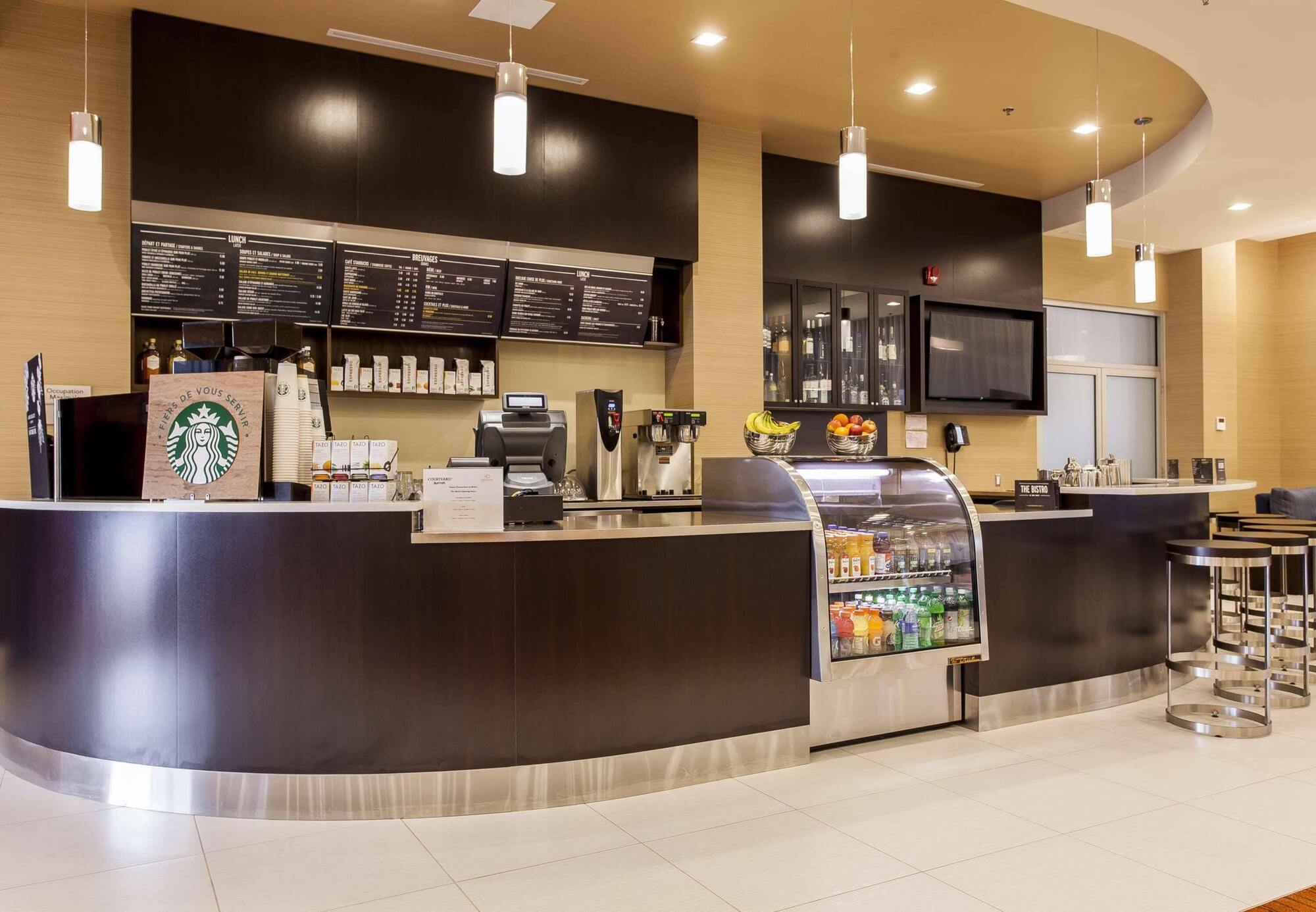 Courtyard By Marriott Montreal West Island/Baie D'Urfe Hotel Buitenkant foto